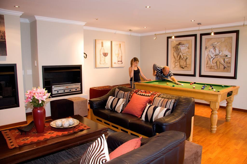 C' The View Guesthouse Mossel Bay Exteriör bild